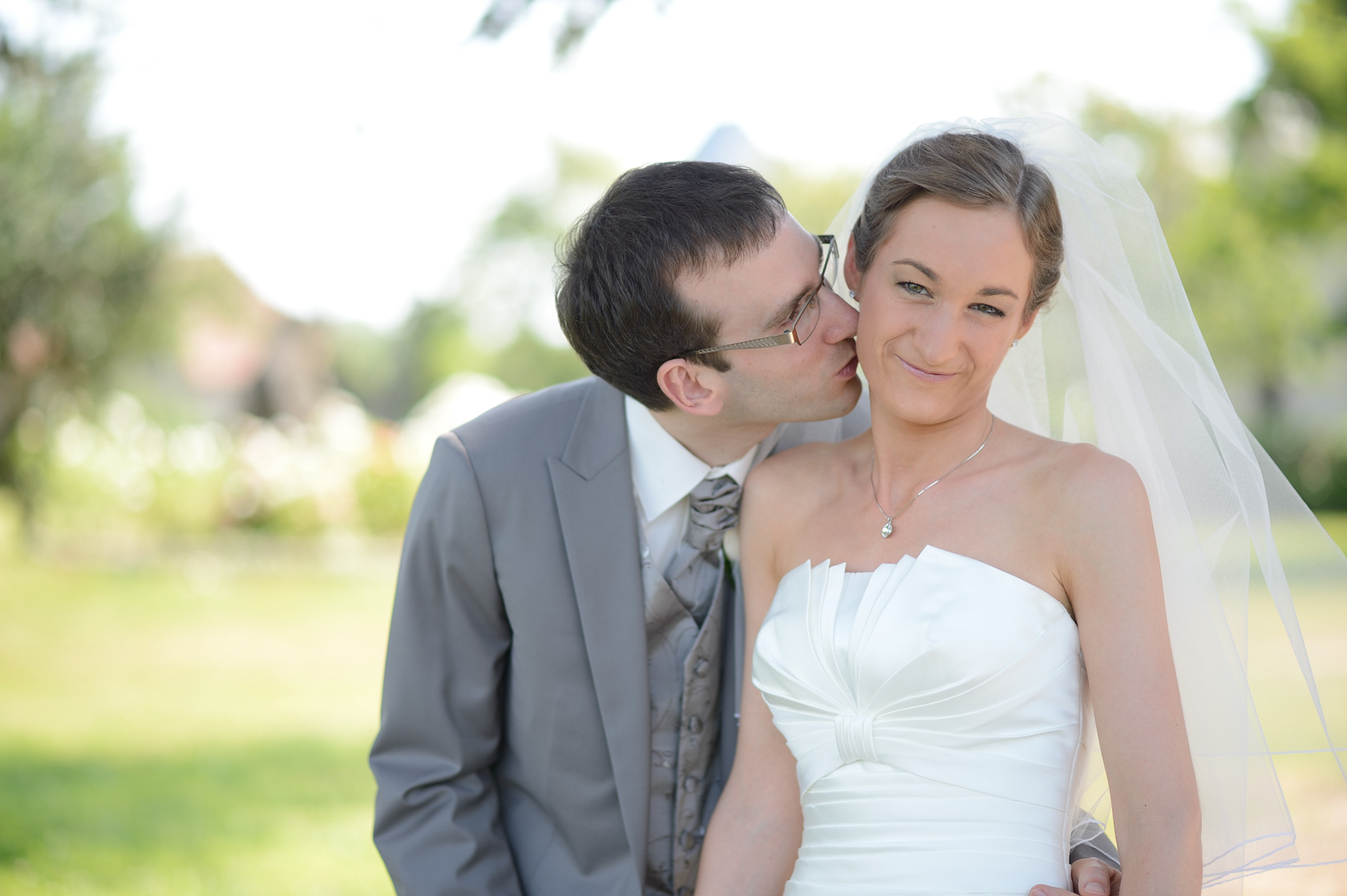 La séance photo de couple est toujours incluse dans le prix d'un photographe pour mariage